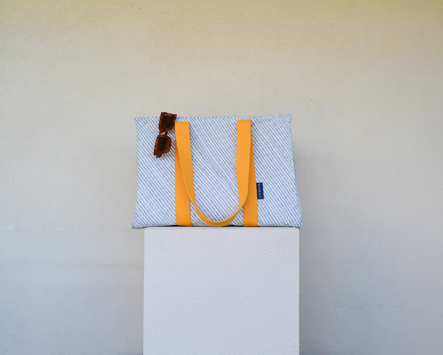 Wic Bag - Sunny - Image 2